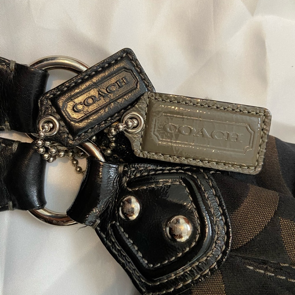 Coach Handbag - Picture 7 of 9